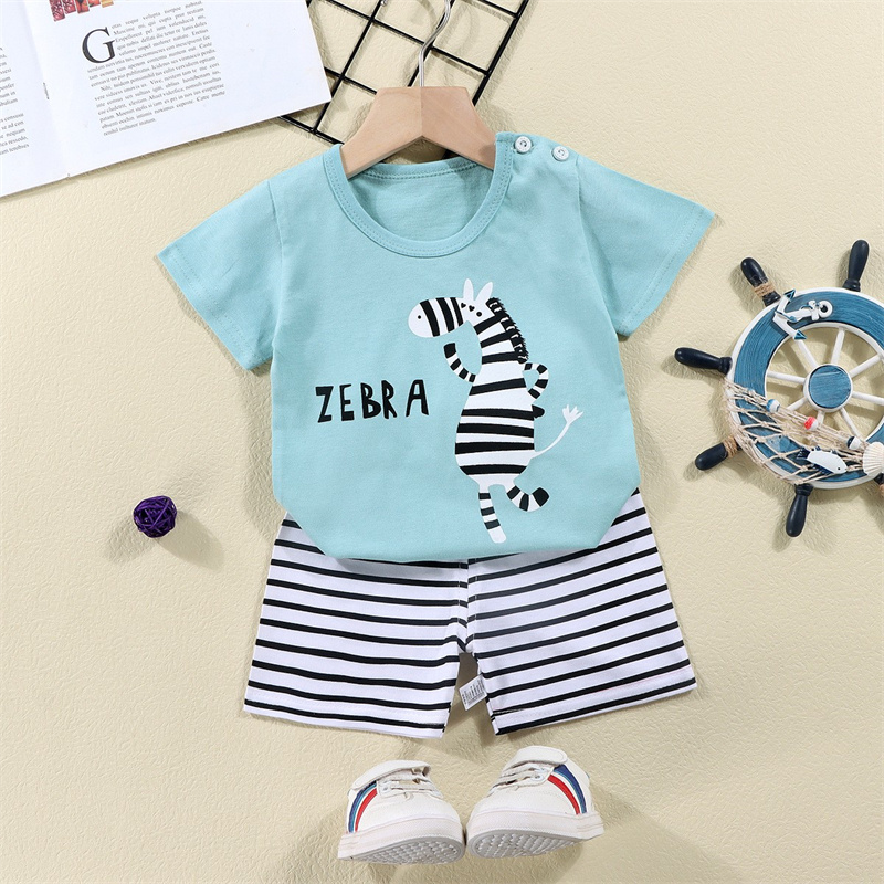 T-shirt in cotone + pantalonci - Baby Clothing Gift Set recensione e prezzo